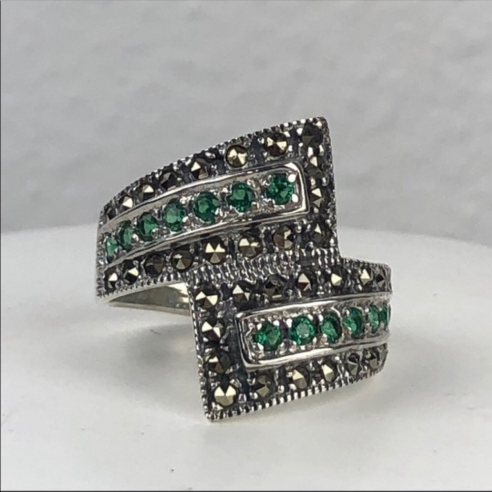 STERLING AND CZs AND MARCASITE RING - Picture 5 of 6